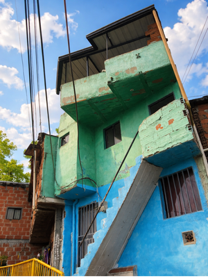 Oportunidad de inversión - 3 Apartamentos en la Comuna 13